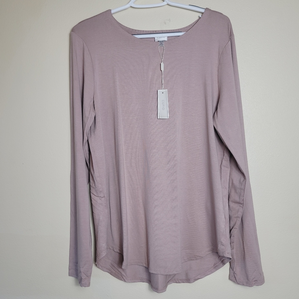 XL Long Sleeve Shirt New With Tags Cupio woman's size Extra Large nude